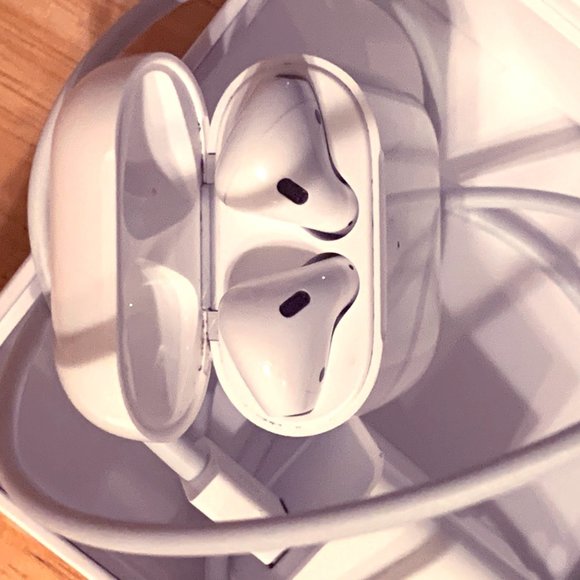 Apple Airpods